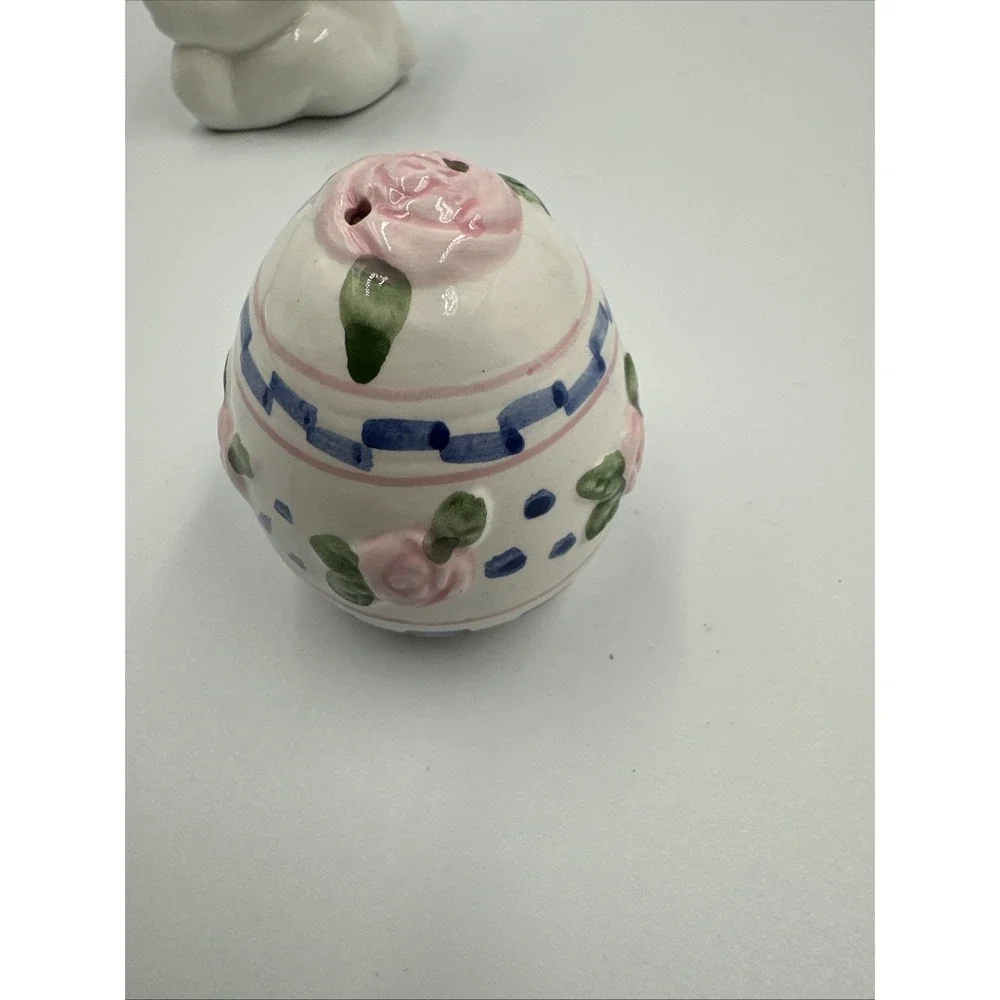 Easter Egg Bunny Rabbit Salt & Pepper Shaker Set Spring Floral Pink Blue Ceramic